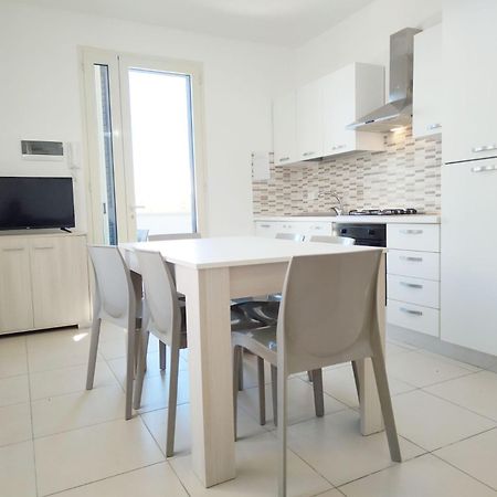 App Girasole 1A 300 Metri Dal Mare In Salento Διαμέρισμα Torre San Giovanni Ugento Εξωτερικό φωτογραφία