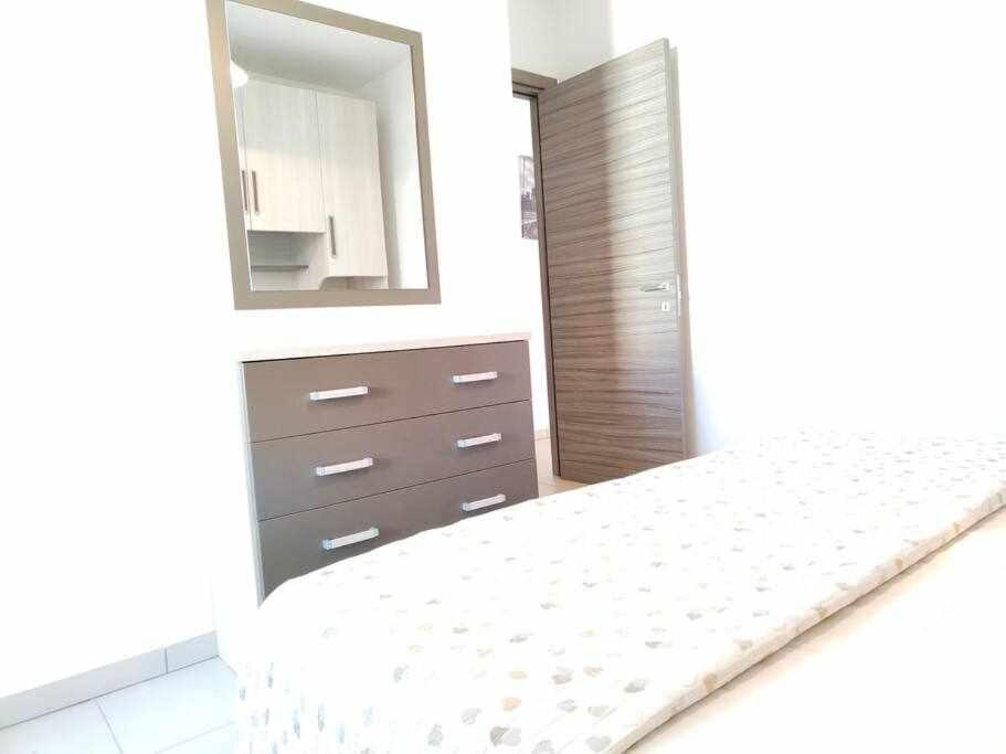 App Girasole 1A 300 Metri Dal Mare In Salento Διαμέρισμα Torre San Giovanni Ugento Εξωτερικό φωτογραφία