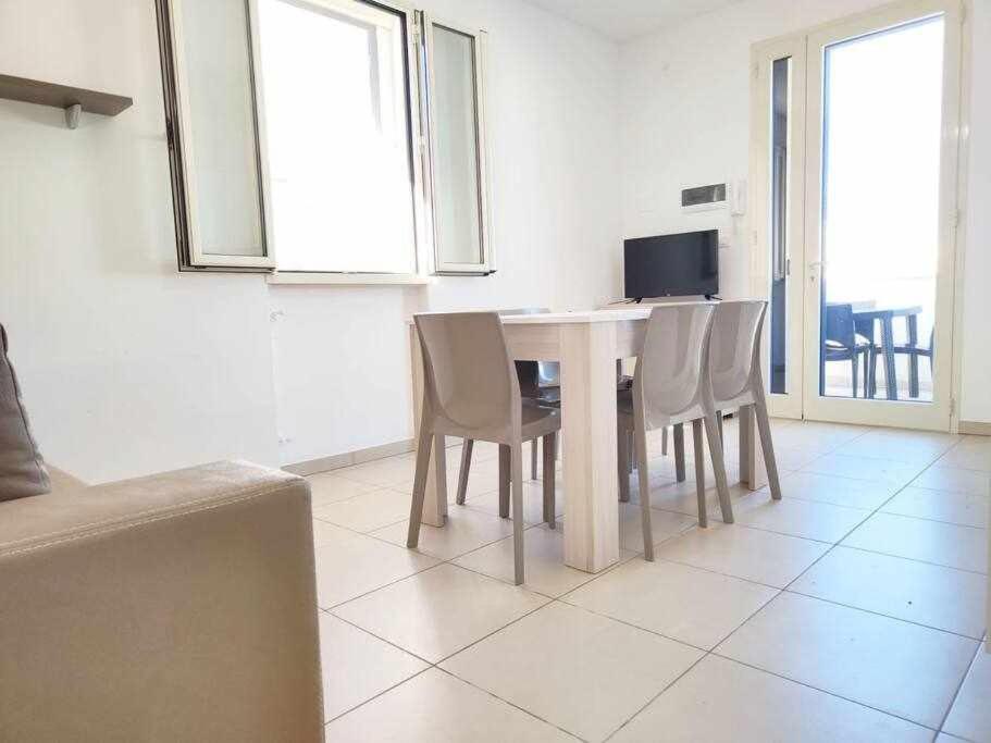 App Girasole 1A 300 Metri Dal Mare In Salento Διαμέρισμα Torre San Giovanni Ugento Εξωτερικό φωτογραφία